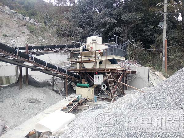河卵石制砂機生產現場