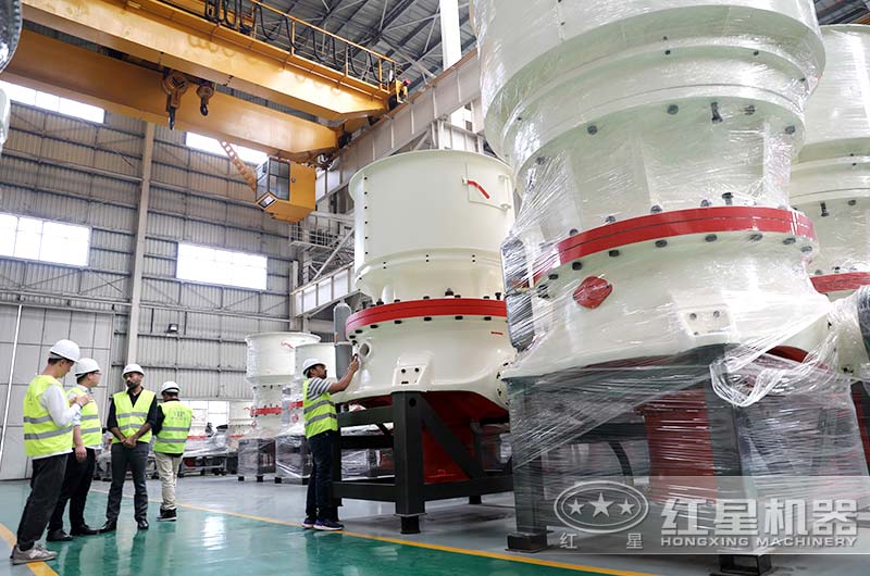 圓錐破碎機設備廠家實拍