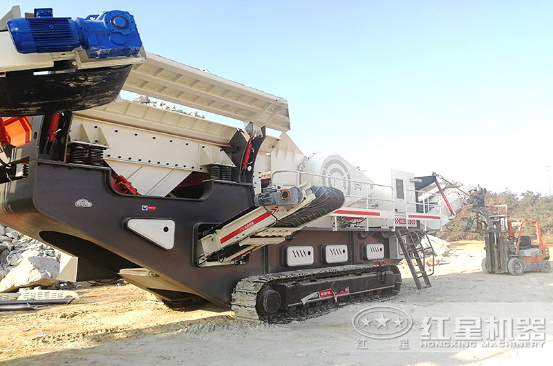 顎式移動破碎機設(shè)備——履帶式 顎式移動破碎機設(shè)備——履帶式